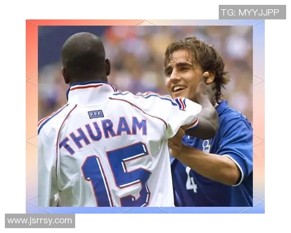 卡纳瓦罗在世界足坛防线上的独特地位与不可替代性分析 卡纳瓦罗在世界足坛防线上的独特地位与不可替代性分析