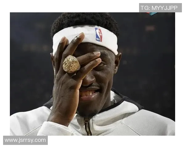 全球足球场上的魅力之星最帅黑人球员盘点与风采展示 全球足球场上的魅力之星最帅黑人球员盘点与风采展示