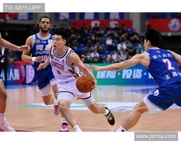 2018年CBA季后赛北京队与新疆队巅峰对决精彩回顾与赛季分析