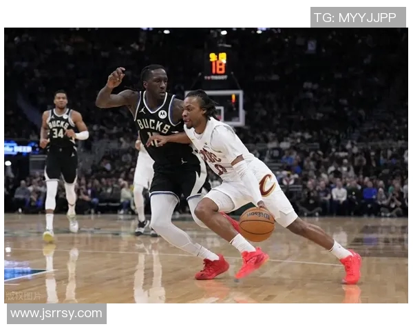 篮球明星周刊聚焦赛季精彩瞬间与球员成长故事全景回顾与前瞻分析