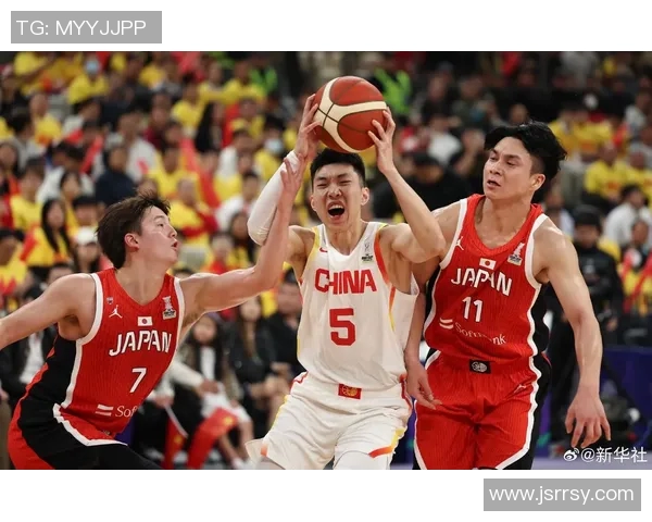 中国足球队迎战日本队期待突破历史瓶颈争取亚洲杯荣耀