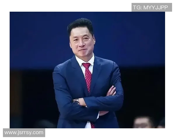 CBA篮球明星教练全解析他们的执教风格与成就一览 CBA篮球明星教练全解析他们的执教风格与成就一览